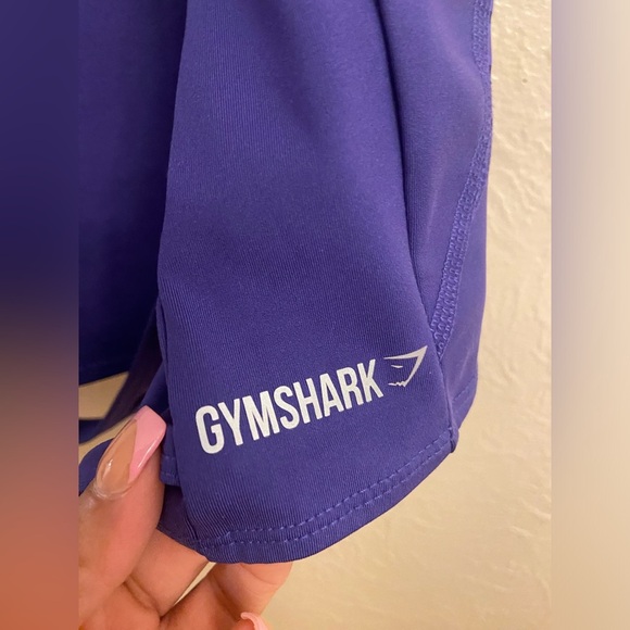 Gymshark top - Picture 4 of 11